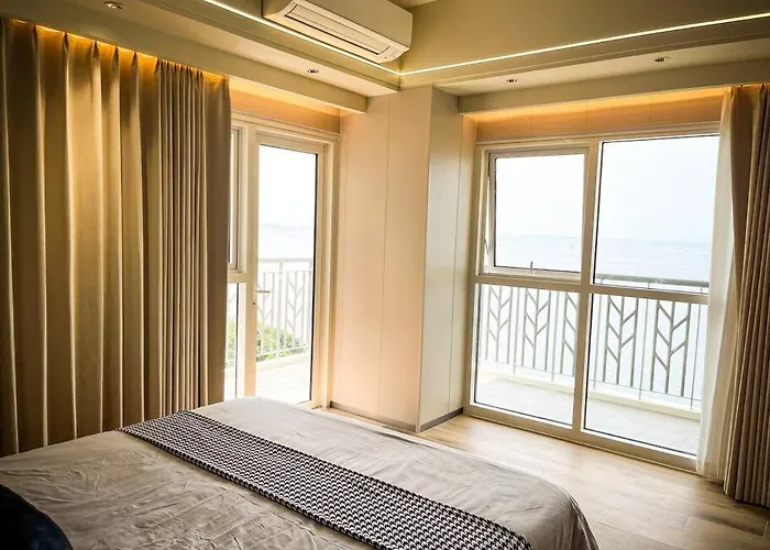 Luxurious 3br In Bay Across Okada Ii 12pax * Manila