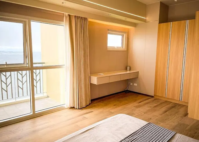 Luxurious 3br In Bay Across Okada Ii 12pax Apartamento Manila