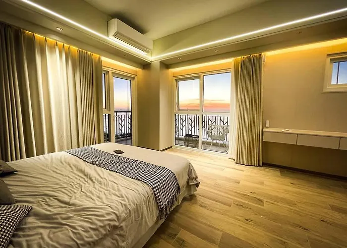 Luxurious 3br In Bay Across Okada Ii 12pax Apartamento *