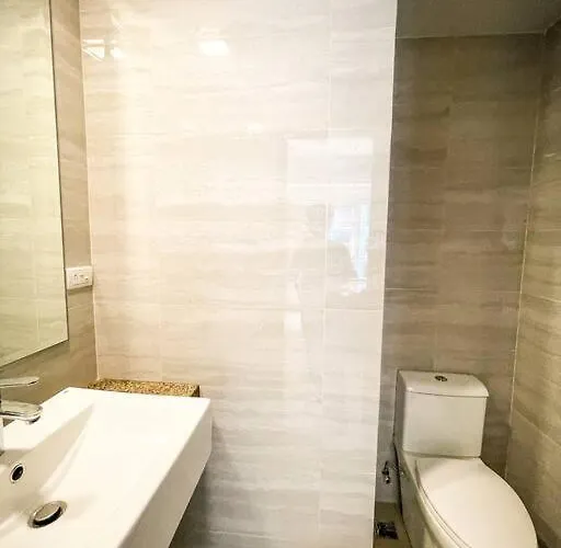 Luxurious 3br In Bay Across Okada Ii 12pax * Manila