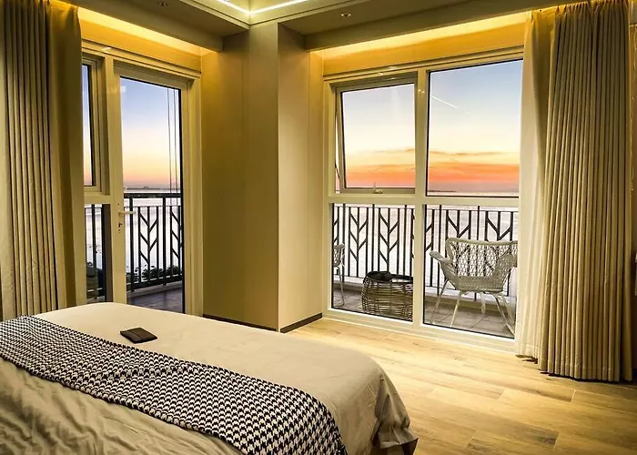 Apartamento Luxurious 3br In Bay Across Okada Ii 12pax *