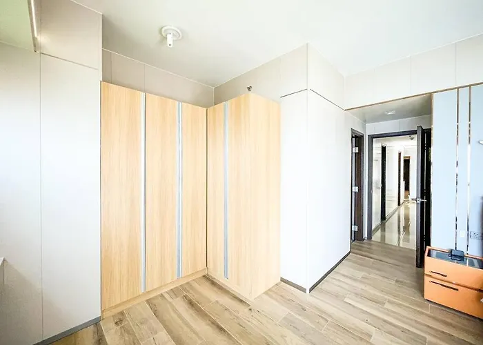 Luxurious 3br In Bay Across Okada Ii 12pax Apartamento Manila