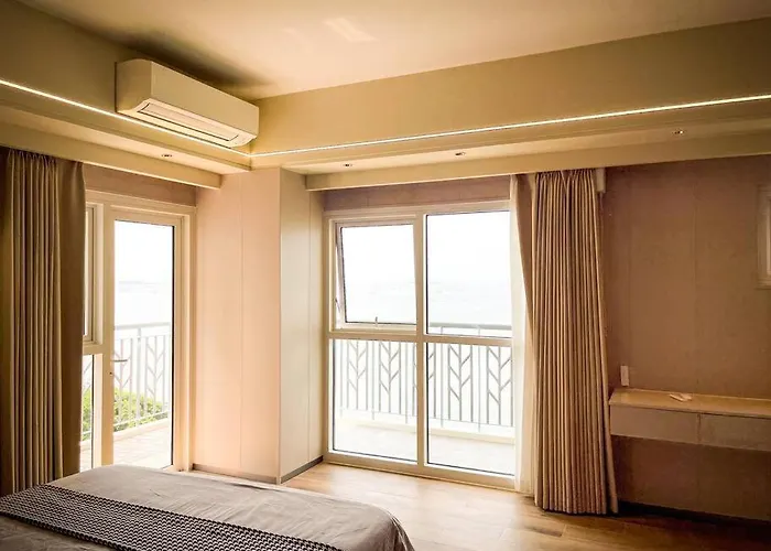 Luxurious 3br In Bay Across Okada Ii 12pax
